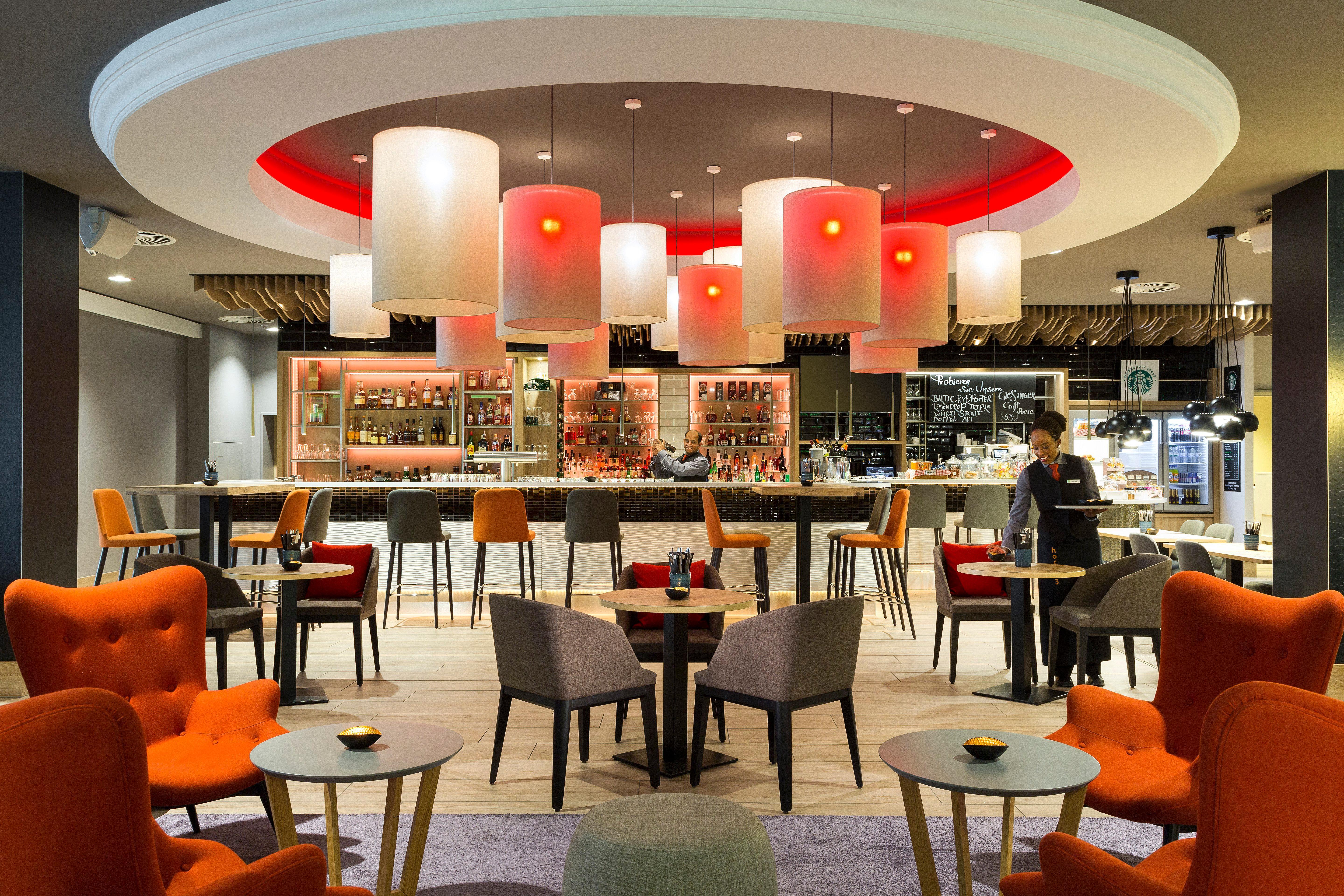 Centre By Ihg Hotel 4*